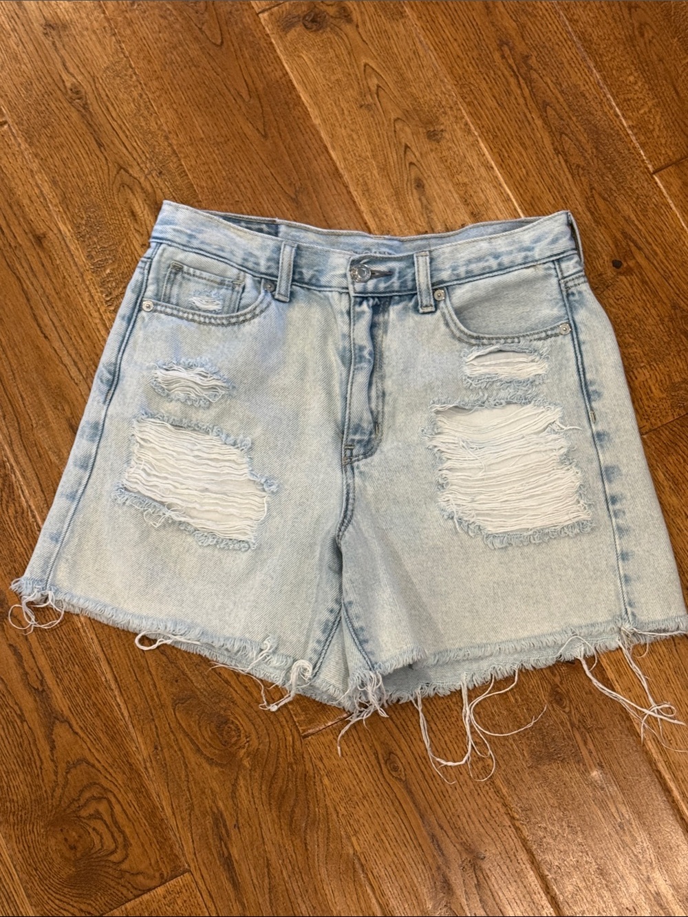 American Eagle  Mom Shorts